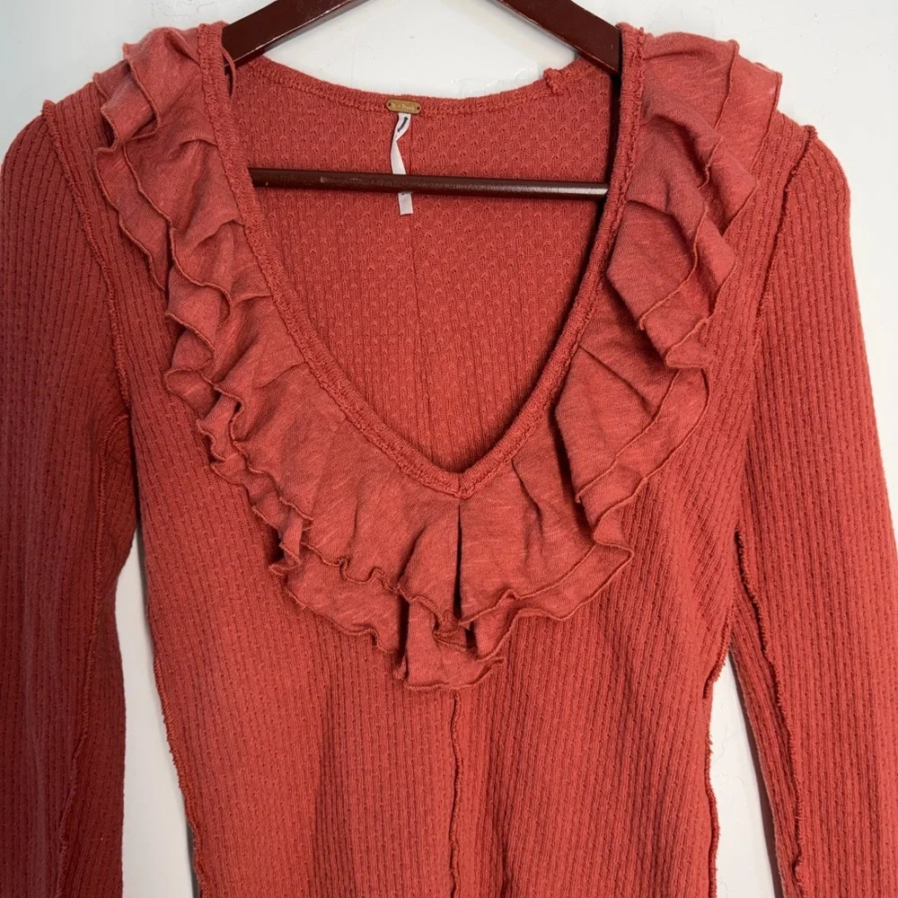Free People Bennet Ruffles v Neck Slit Cuff Cute Long sleeve Thermal Top Small - Picture 7 of 11
